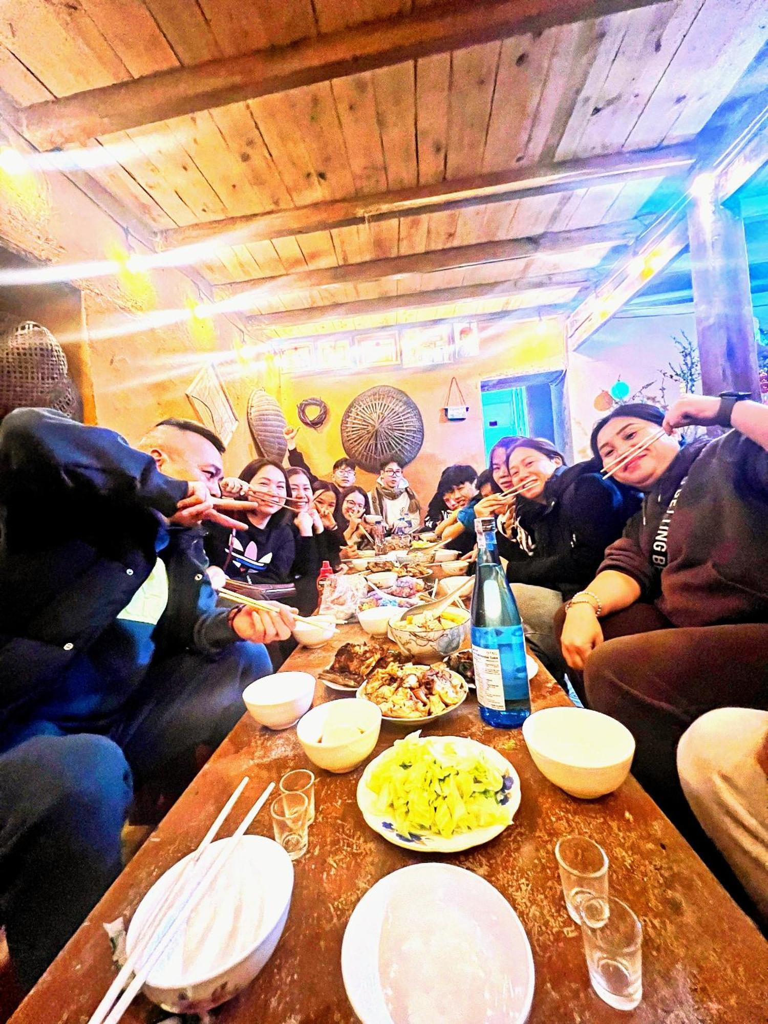 Huy Man Homestay Ha Giang Bagian luar foto