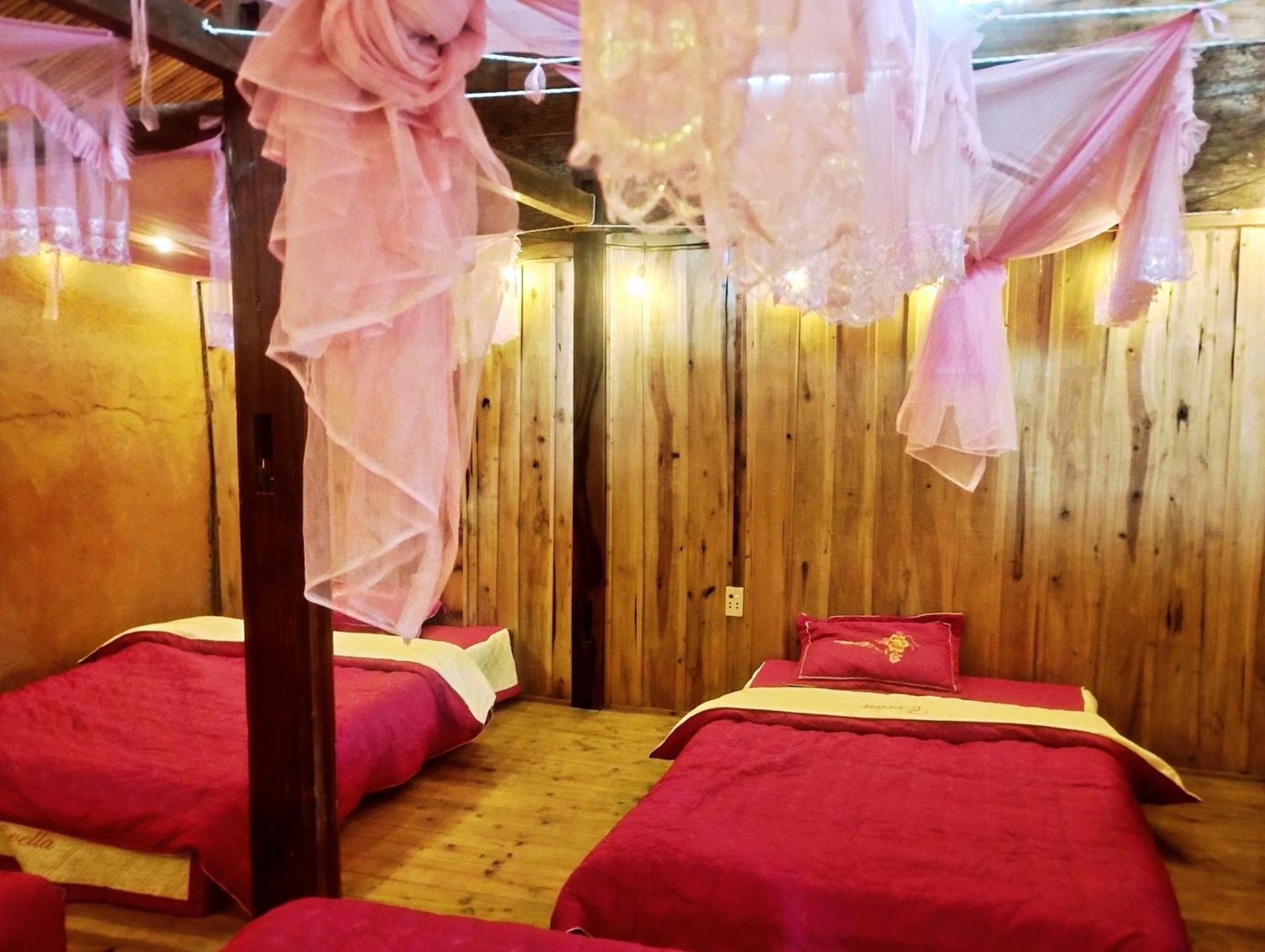 Huy Man Homestay Ha Giang Bagian luar foto
